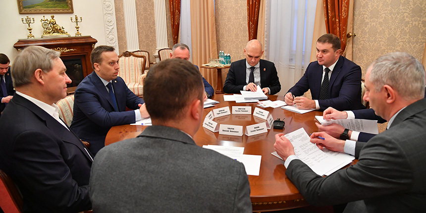 Рабочая встреча руководства холдинга «АМКОДОР» с Губернатором Омской области Российской Федерации