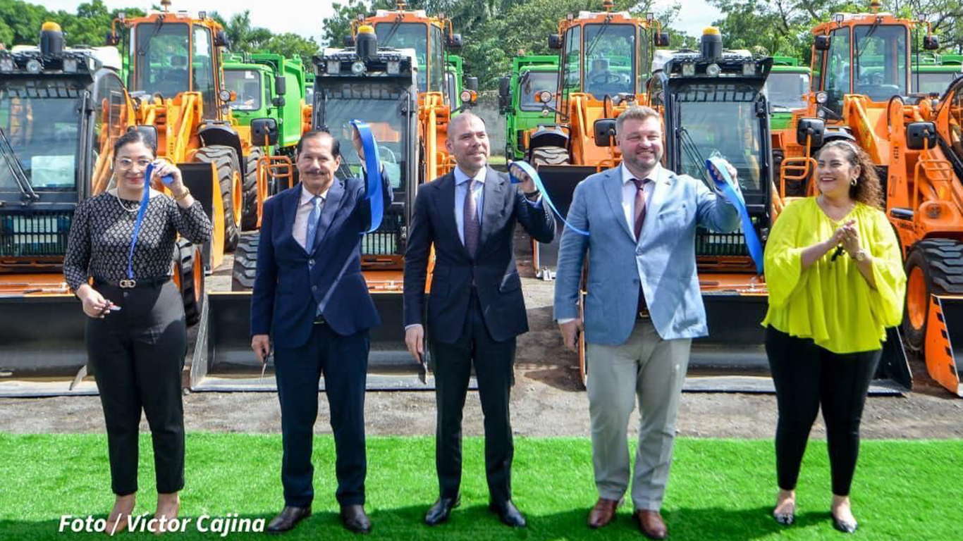 Торжественная передача партии белорусской техники «АМКОДОР» и «МАЗ» состоялась в Манагуа